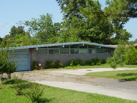The Architecture of Memorial Bend