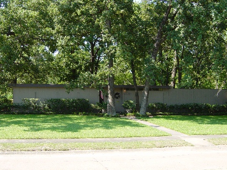 The Architecture of Memorial Bend