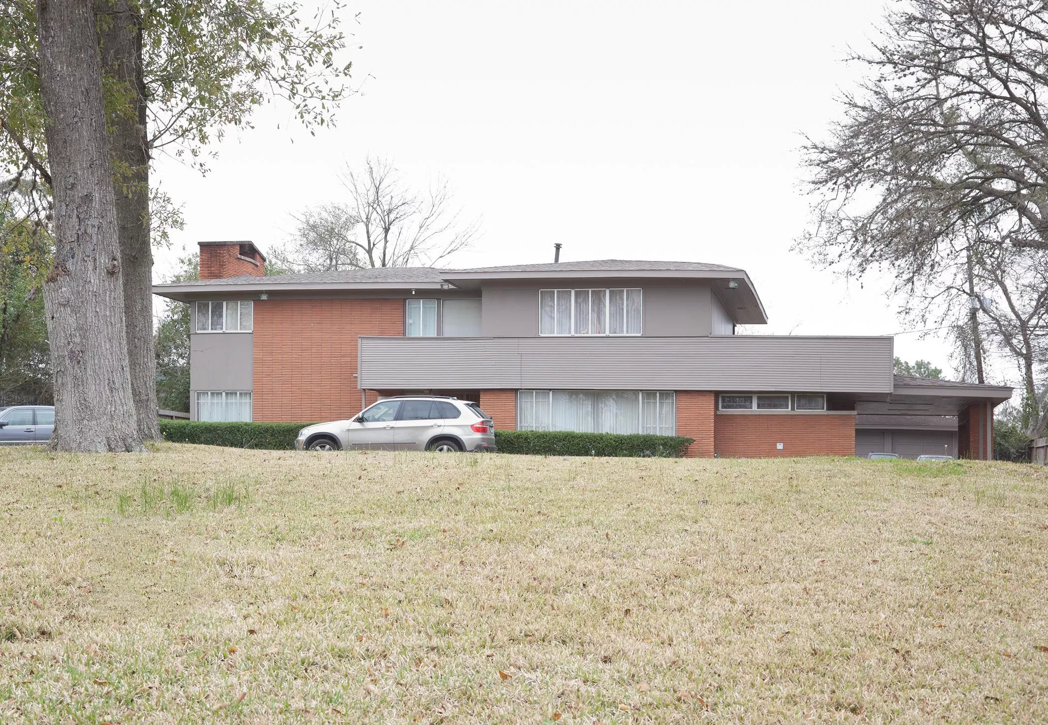 4114 S. MacGregor