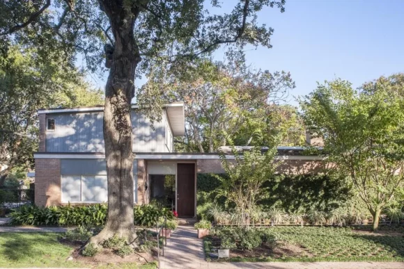 Morris House