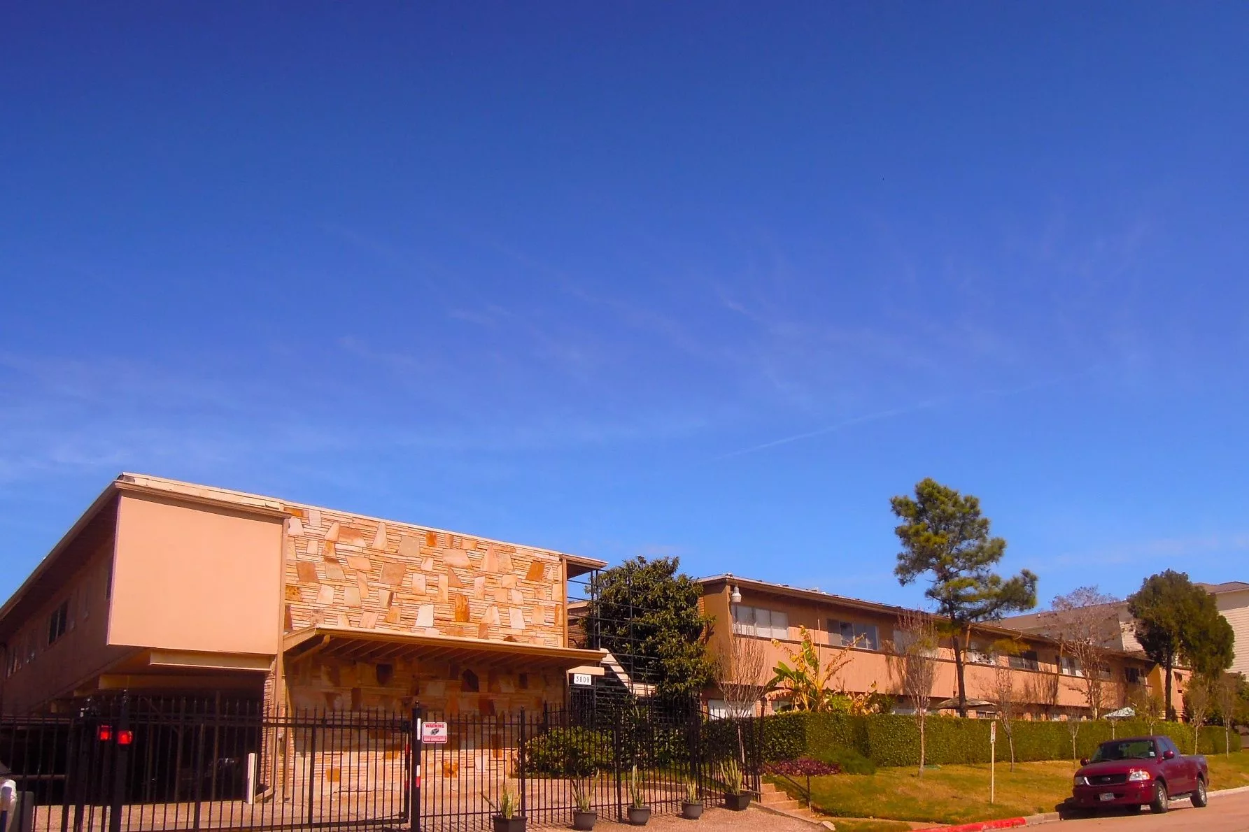 North Hideaway Townhomes
