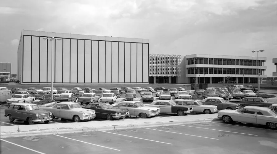 NASA Manned Space Center (Johnson Space Center)