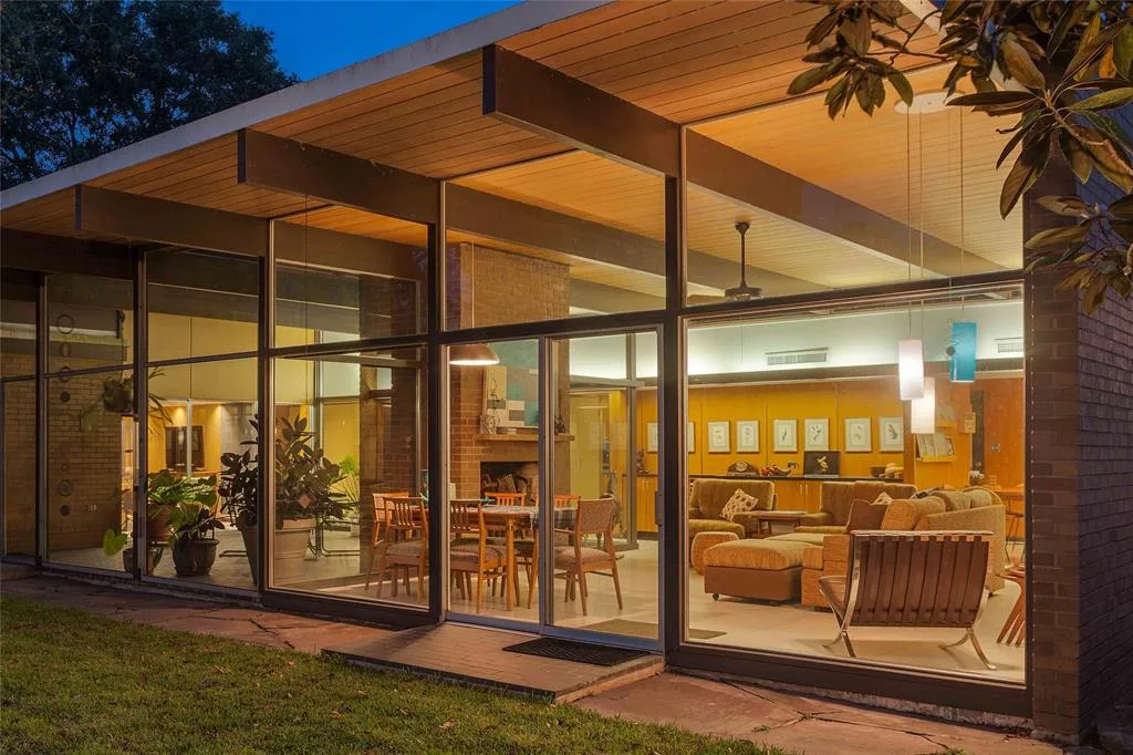 August 2022 Mod of the Month