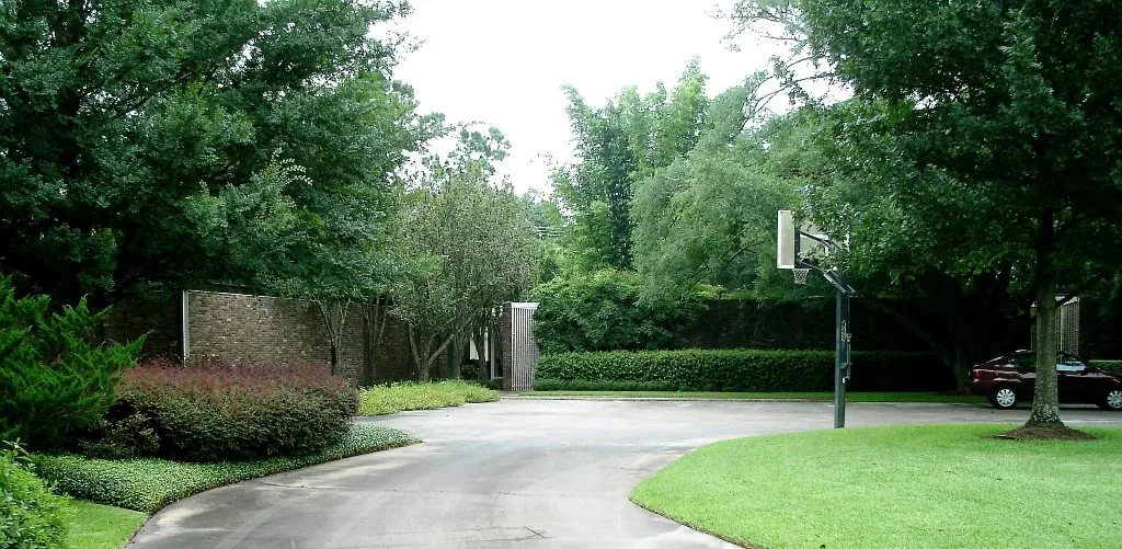 Farfel House